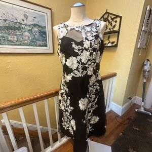 Chic Black and White Floral Midi Dress